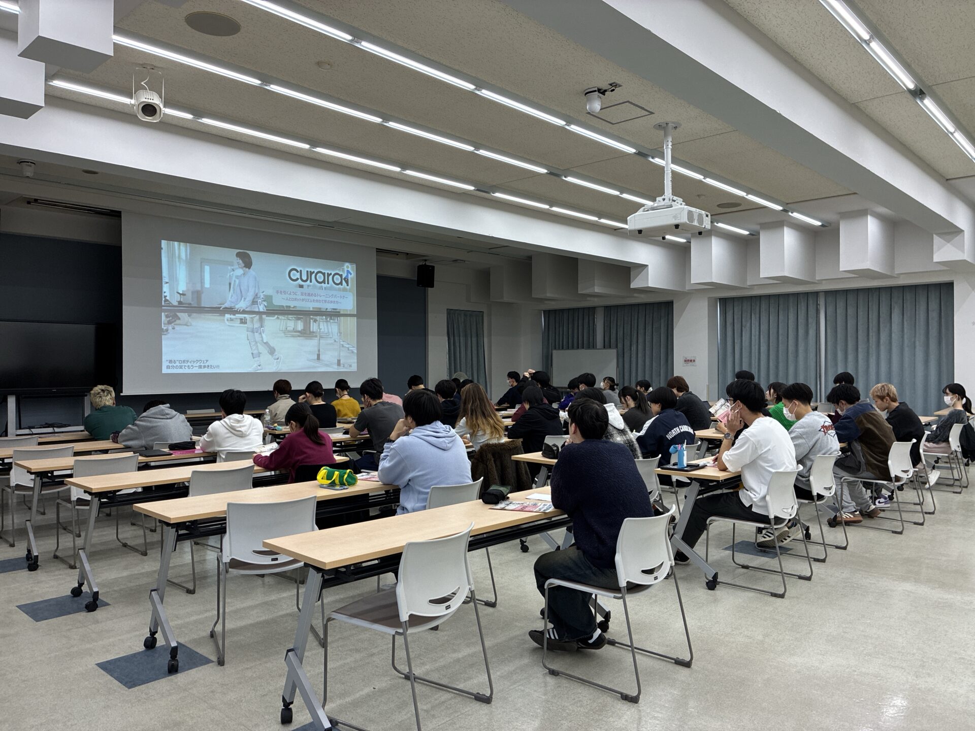 横浜リハビリテーション専門学校にてcuraraの講義をさせて頂きました